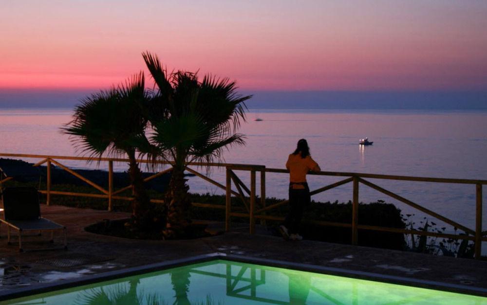 Hotel Bue Marino Пантелерия Екстериор снимка