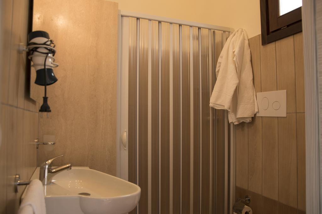 Hotel Bue Marino Пантелерия Екстериор снимка