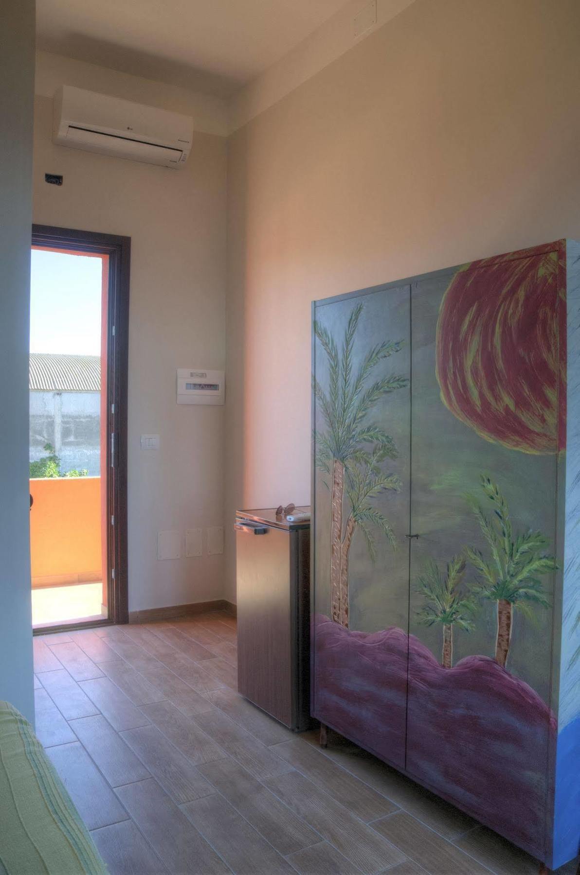 Hotel Bue Marino Пантелерия Екстериор снимка